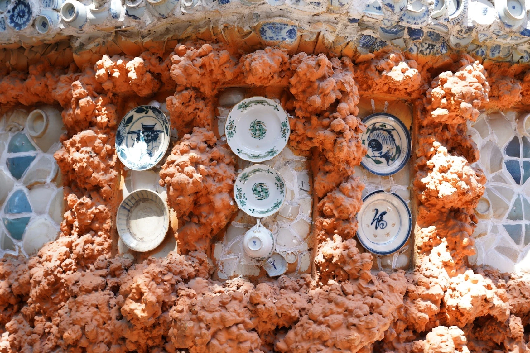 Porselen Nedir ve Porselen Yemek Takımlarının Avantajları Nelerdir?