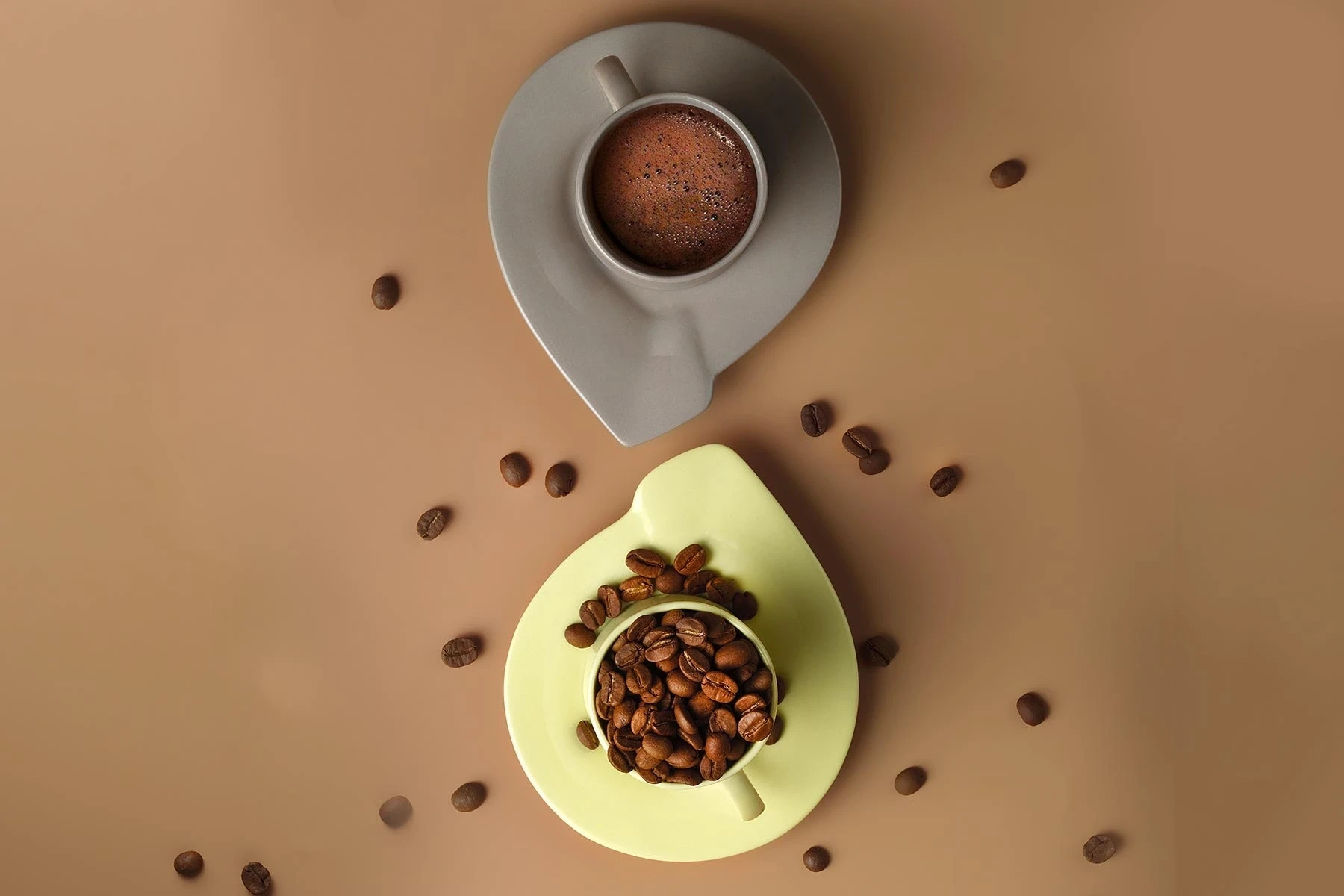 En Şık Kahve Fincanı Takımı Modelleri: Şıklığın ve Sadeliğin Dansı