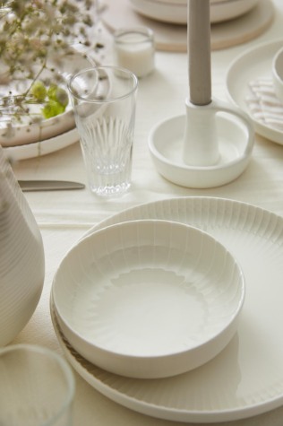 Kütahya Porselen Bone Crest 18 Parça 6 Kişilik Yemek Takımı - Kütahya Porselen