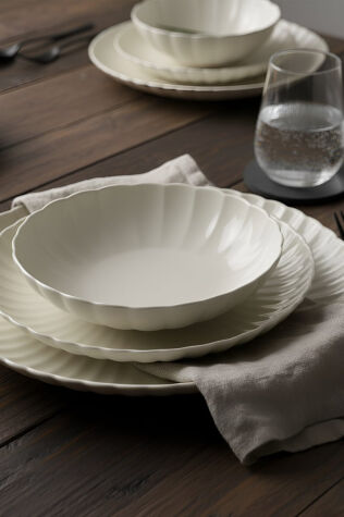 Kütahya Porselen Bone Luz 12 Parça 4 Kişilik Yemek Takımı - Kütahya Porselen