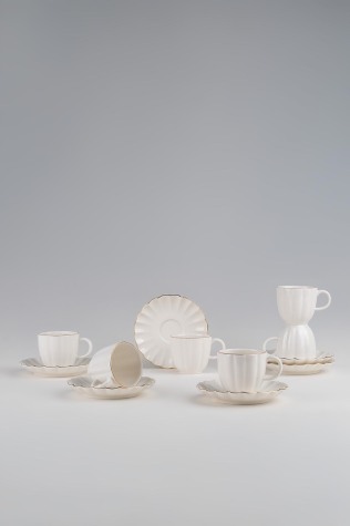 Kütahya Porselen Bone Luz Form 12 Parça 6 Kişilik Kahve Takımı Altın File - Kütahya Porselen