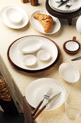 Kütahya Porselen Bone Luz Form 18 Parça 6 Kişilik Kahvaltı Takımı - Kütahya Porselen