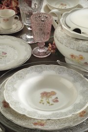 Kütahya Porselen Bone Olympos 68 Parça 12 Kişilik Desenli Yemek Takımı 10046 - Bonamore