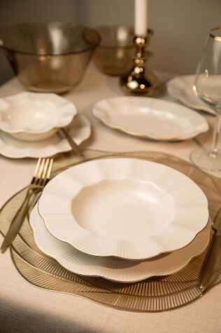 Kütahya Porselen Milena 26 Parça 6 Kişilik Yemek Takımı Altın Fileli - Kütahya Porselen