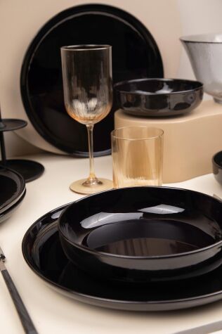 Kütahya Porselen Moderna 12 Parça 4 Kişilik Yemek Takımı Siyah - Kütahya Porselen