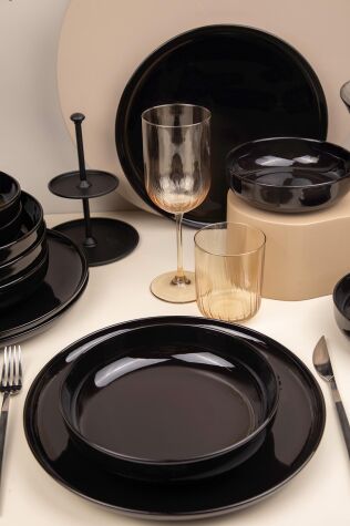 Kütahya Porselen Moderna 12 Parça 4 Kişilik Yemek Takımı Siyah - Kütahya Porselen