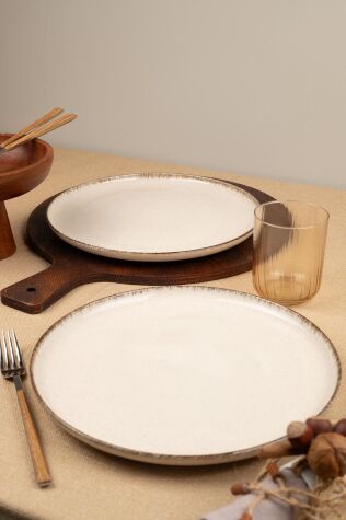 Kütahya Porselen Moderna 2 Parça 27 Cm Düz Tabak Tarçın - Kütahya Porselen