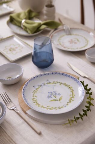 Kütahya Porselen Romance 14 Parça 6 Kişilik Kahvaltı Takımı - Kütahya Porselen